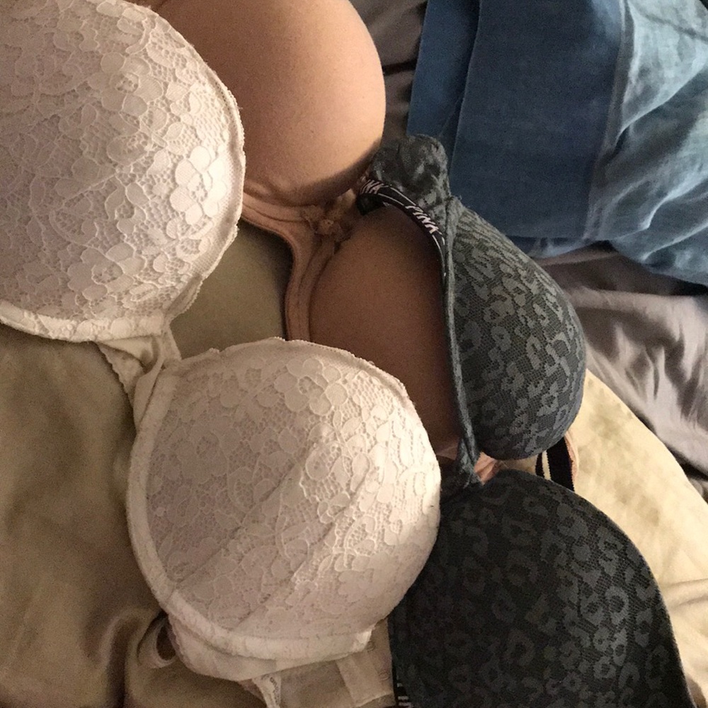 Lot of 3 Victoria Secret Bras 34B Pink